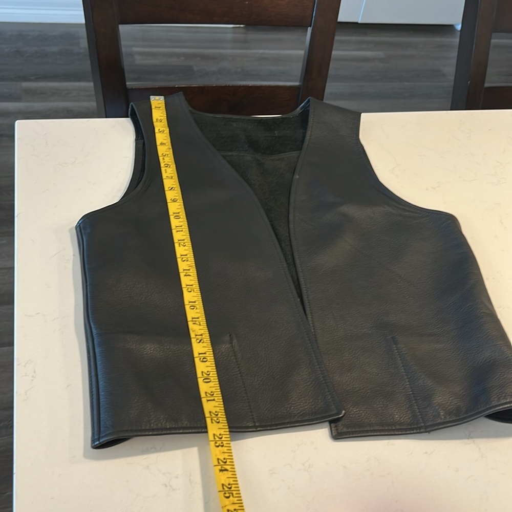 North Bound Leather Men's Plain Open Front Vest - Picture 12 of 13